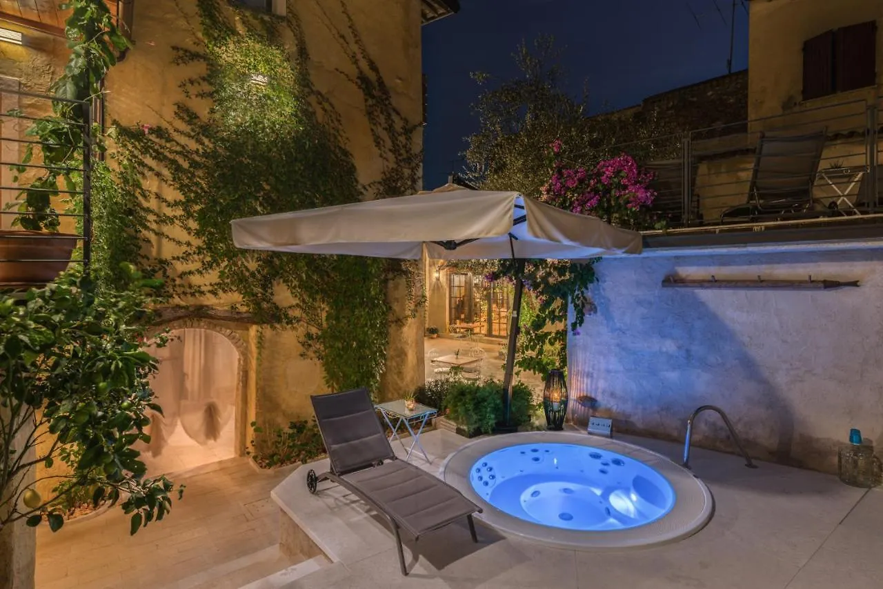 Frühstückspension Corte Alma Spa And Luxury Home Gargnano